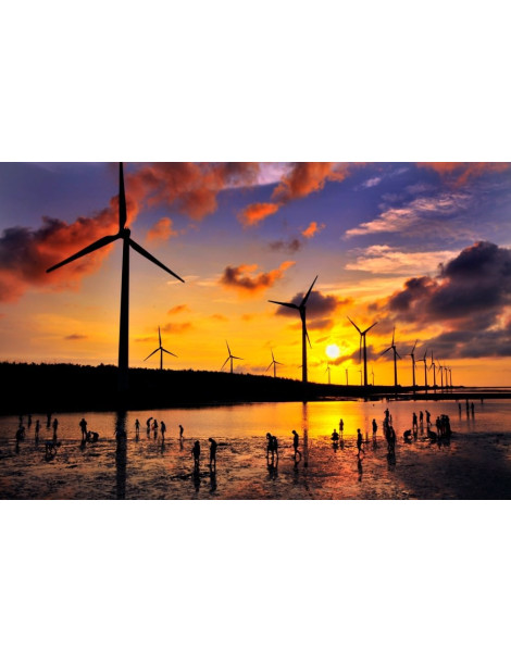 Urban Soul & Gaomei Coastal Sunset: A Taichung Immersion 